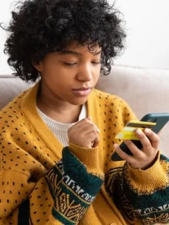 Cybersecurity Alert: Mobile Banking Apps at Risk - Update Now! - Cover Image